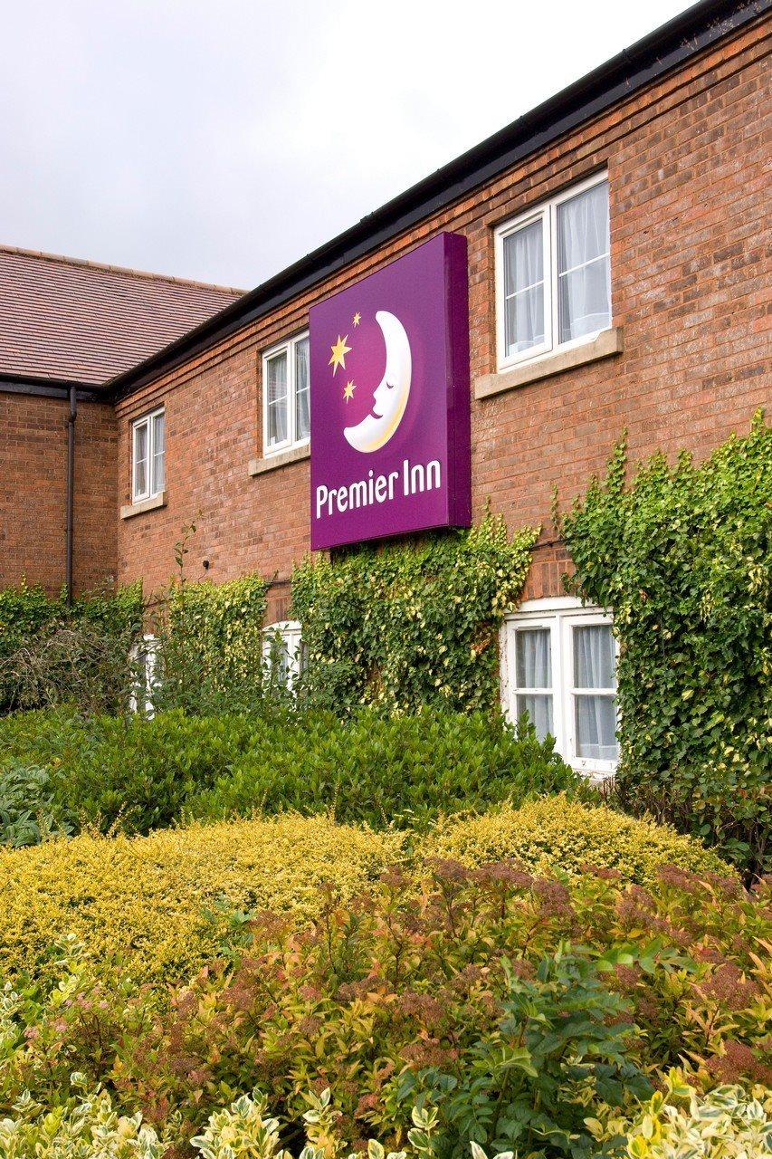 Premier Inn Lichfield North East Экстерьер фото